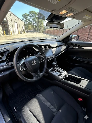 Honda Civic - Rear seating